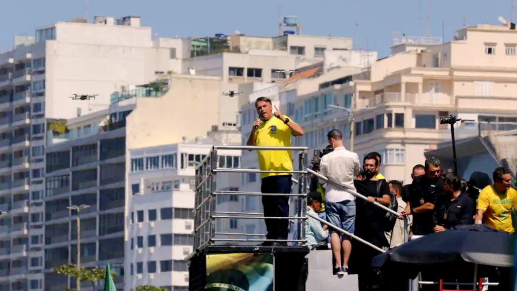 Manifestação em Copacabana