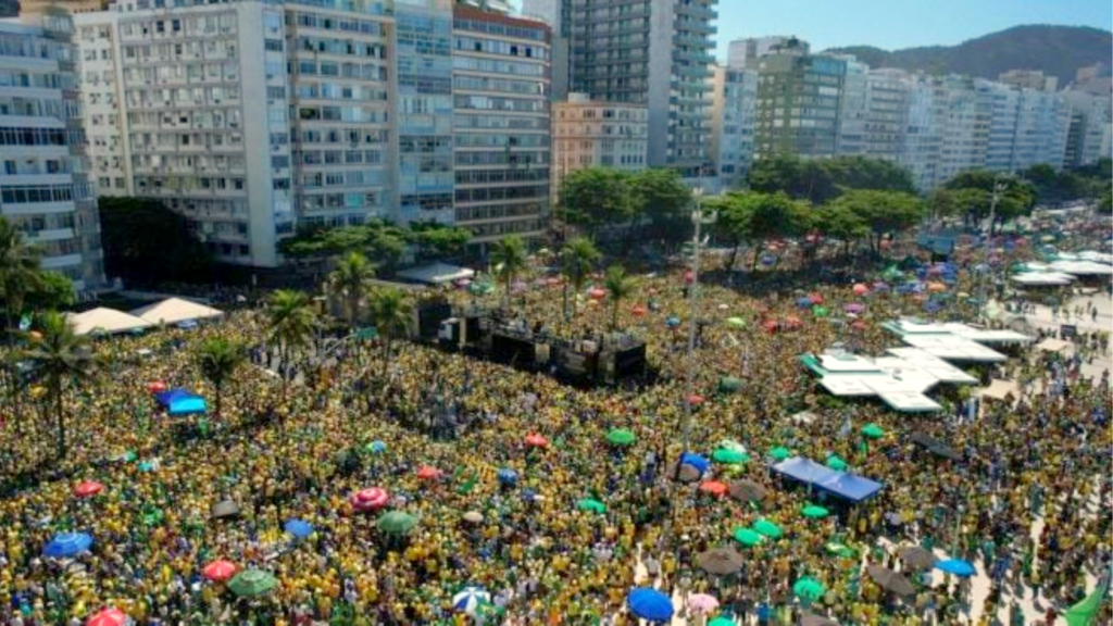 Manifestação em Copacabana