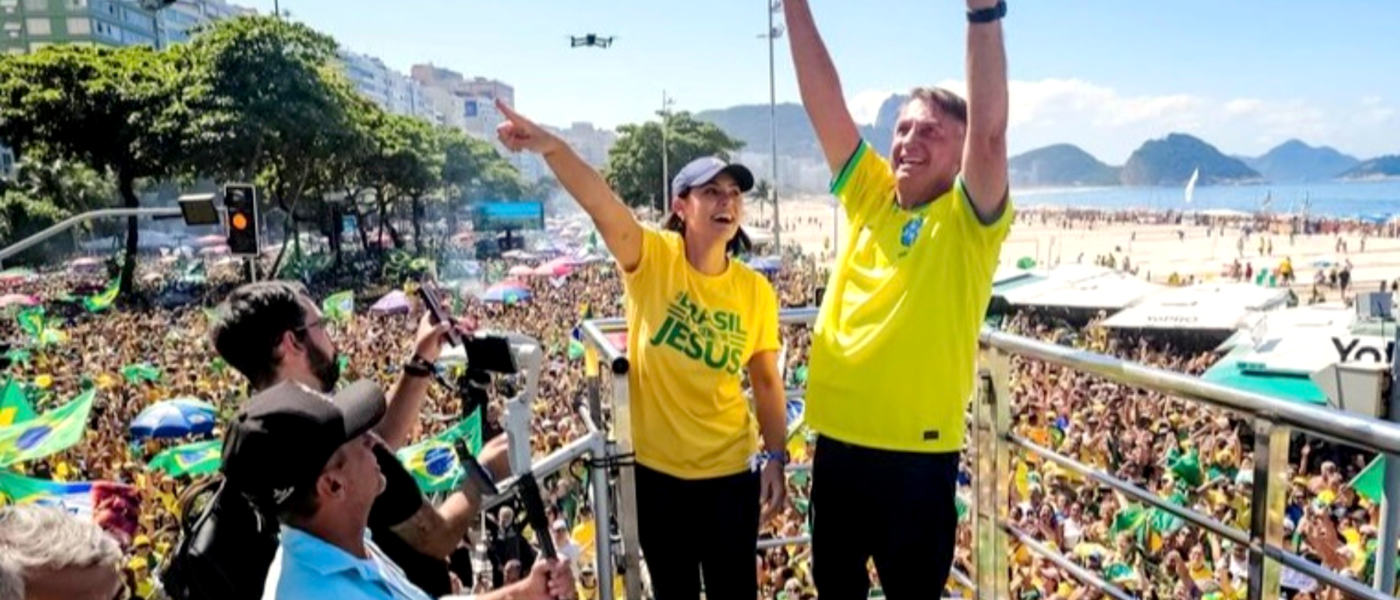 Manifestação em Copacabana