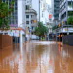 Queda no volume do Rio: Enchentes de Porto Alegre